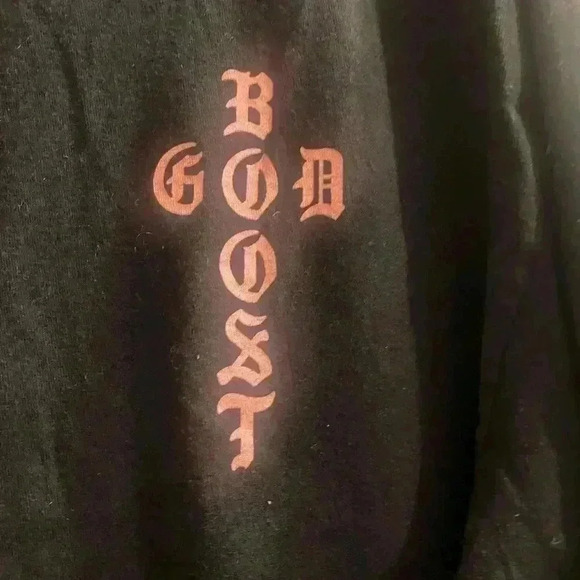 Boost God Cross long sleeve black T shirt with writing in pink UNISEX size large - Picture 3 of 7